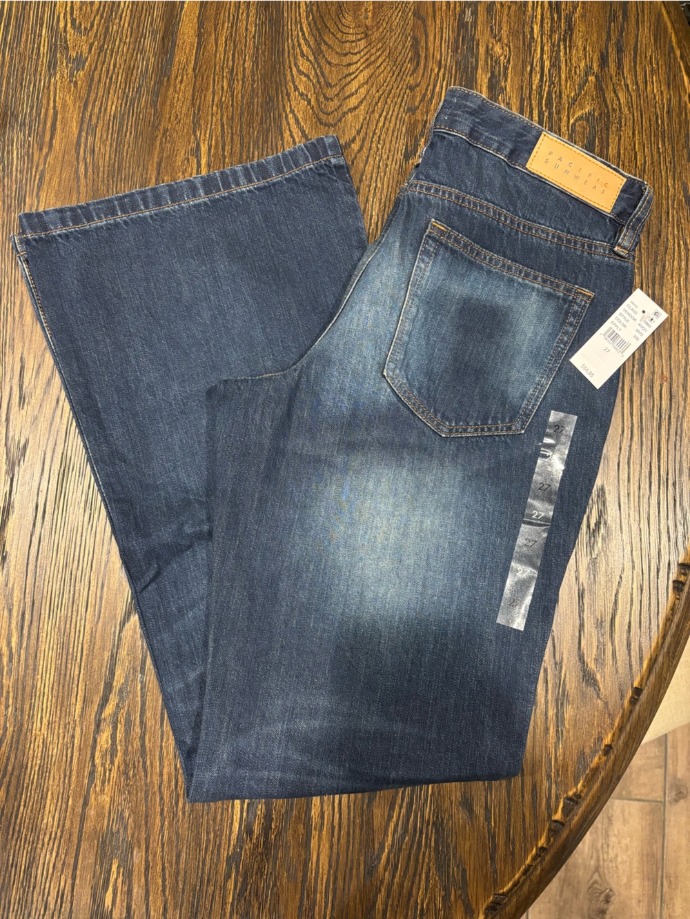PacSun Women's Boot Cut Jeans in Medium Blue Wash - Picture 2 of 3